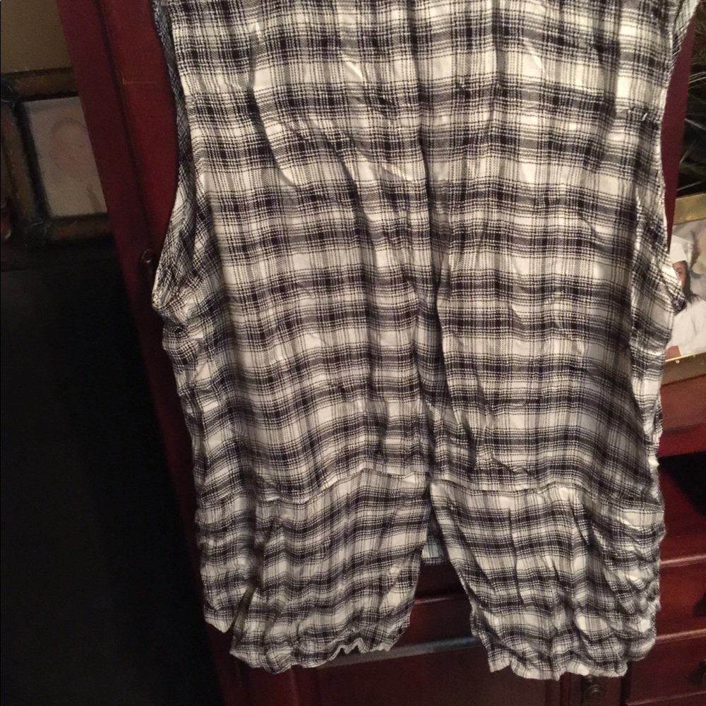 Lady top - Picture 2 of 2